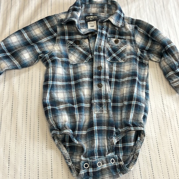 18M Oshkosh flannel shirt and overalls bundle - Picture 2 of 9